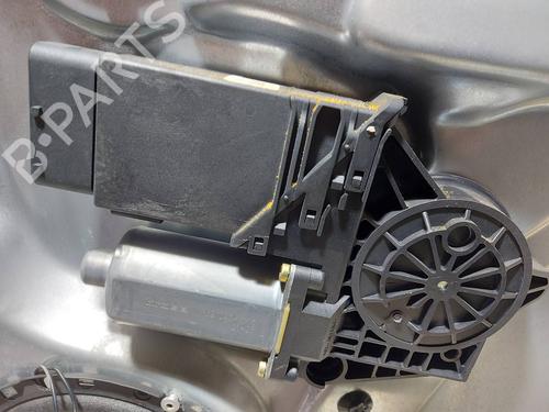 Rudehejsemekanisme Højre foran VW PASSAT B5.5 (3B3)  | BP23147037C23 