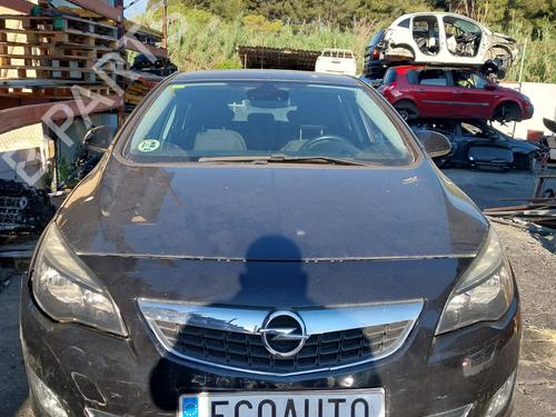 Brugte OPEL ASTRA J (P10)    4635160