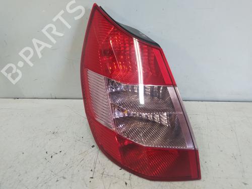 Used Left taillight RENAULT GRAND SCÉNIC II (JM0/1_) 1.6 (113 hp) 28412737