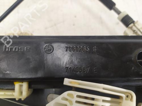 Front left window mechanism BMW 3 Touring (E91) 320 d | BP26700172C22 