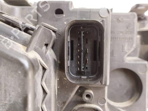 Left headlight BMW X3 (E83) 2.0 d | BP39597661C28  - Image 5