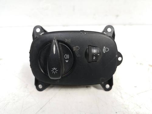 Used Headlight switch FORD TOURNEO CONNECT 1.8 TDCi (90 hp) 8704978