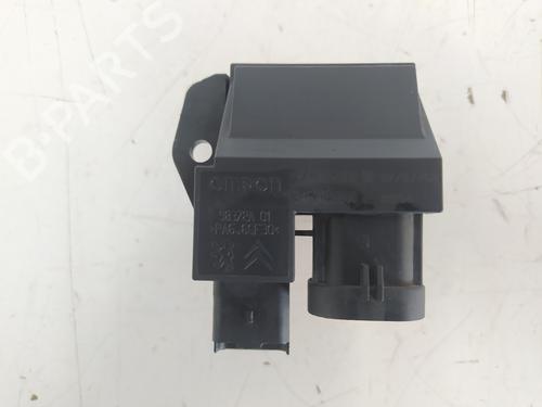 Used Heater resistor PEUGEOT 207 (WA_, WC_) 1.4 HDi (68 hp) 18821516