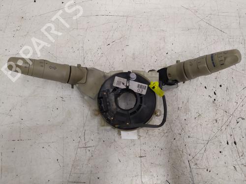 Used Switch NISSAN MICRA III (K12) [2002-2011]  30200590