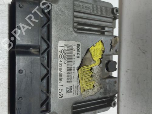 Used Engine control unit (ECU) Engine control unit (ECU) FIAT BRAVO II (198_) 1.9 D Multijet (198AXC1B) (150 hp) 33274738 33274738