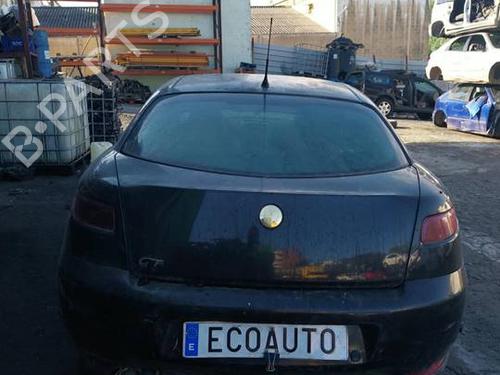 Left front indicator ALFA ROMEO GT (937_) 1.9 JTD (937CXN1B) | BP39533040C32  - Image 8