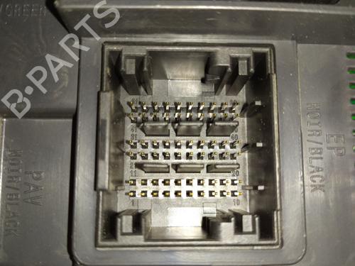 Fuse box PEUGEOT 208 I (CA_, CC_) | BP32345627E1