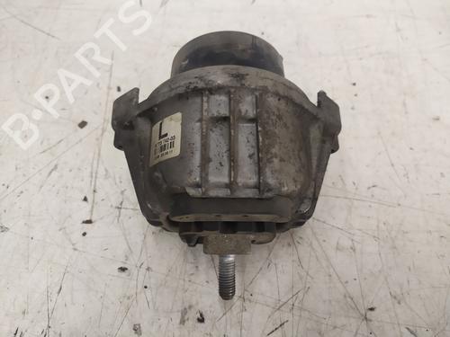Used Engine mount BMW 3 Touring (E91) 320 d (163 hp) 29636340