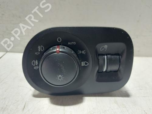 Used Headlight switch SEAT TOLEDO III (5P2) [2004-2009]  32387759