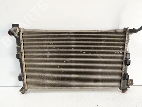 Used Water radiator MERCEDES-BENZ VANEO (414) 1.7 CDI (414.700) (91 hp) 18657279