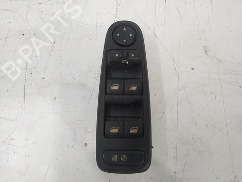 Used Left front window switch CITROËN C4 Grand Picasso I (UA_) [2006-2013]  18109783