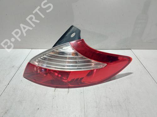 Farolim direito RENAULT MEGANE III Hatchback (BZ0/1_, B3_) 1.5 dCi (BZ09, BZ0D, BZ1W, BZ29, BZ14) (110 hp) 32372012