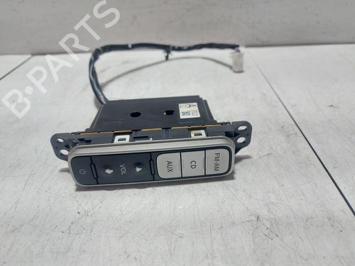 BP32323761I30 main image