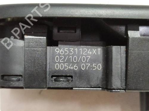 Left front window switch PEUGEOT 307 Break (3E) 1.6 HDi 110 | BP39620564I27 - Image 9
