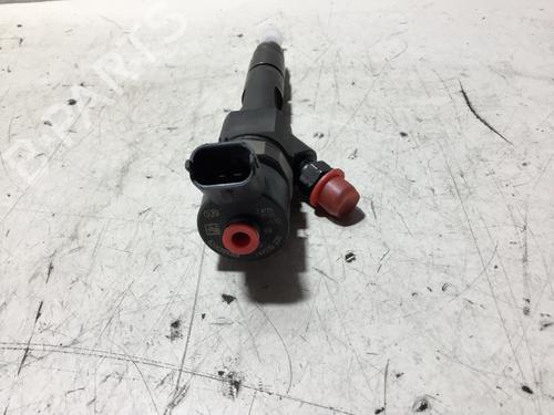 Injector SUZUKI GRAND VITARA II (JT, TE, TD) 1.9 DDiS All-wheel Drive (JT419, TD44, JB419WD, JB419XD,... 8200389369 | 0445110230 |