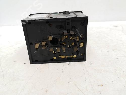 Headlight switch OPEL ASTRA G Estate (T98) 2.0 DTI 16V (F35) | BP8717380I24 