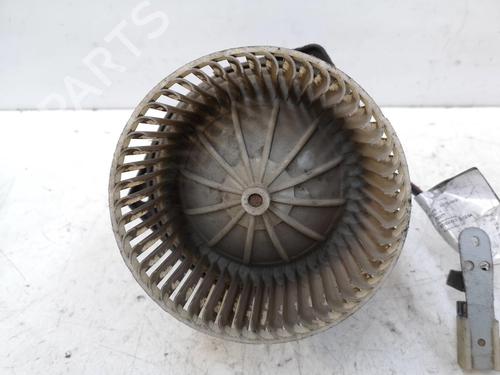 Used Heater blower motor FORD MAVERICK (UDS, UNS) 2.7 TD (100 hp) 14156590