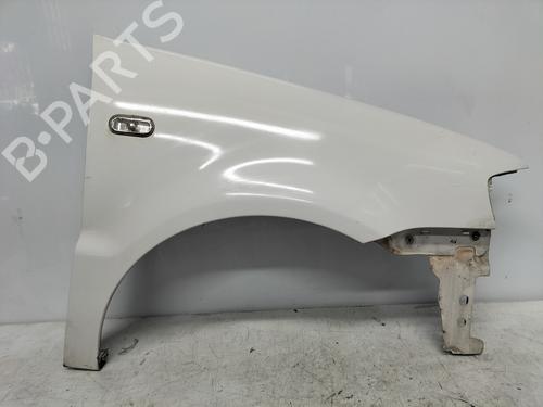 Used Right front fenders VW POLO (6N2) [1999-2001]  11381962