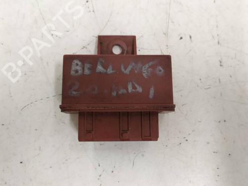 Used Electronic module Electronic module CITROËN BERLINGO / BERLINGO FIRST Box Body/MPV (M_) 2.0 HDI 90 4WD (MBRHY, MCRHY) (90 hp) 40092271 40092271