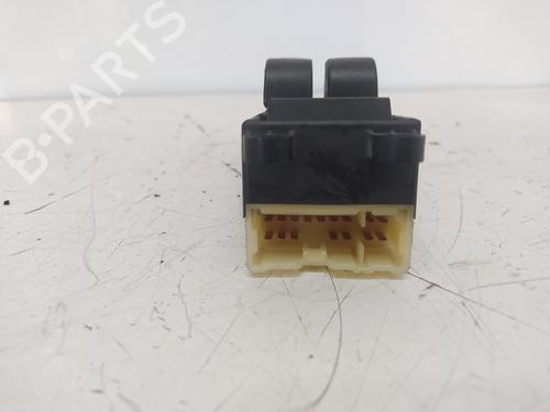Left front window switch NISSAN MICRA II (K11) 1.4 i 16V | BP15250149I27 