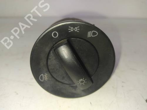 Used Headlight switch VW POLO (9N_, 9A_) 1.4 TDI (75 hp) 9456833