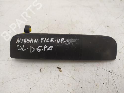 Used Front right exterior door handle NISSAN PICK UP (D22) [1997-2025]  8702054