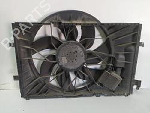 Køleventilator elektrisk MERCEDES-BENZ C-CLASS (W203) C 220 CDI (203.006, 203.008) (143 hp) 9272247