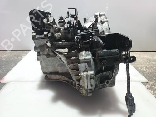 Gearbox HYUNDAI TUCSON (JM)  | BP16815933M3 