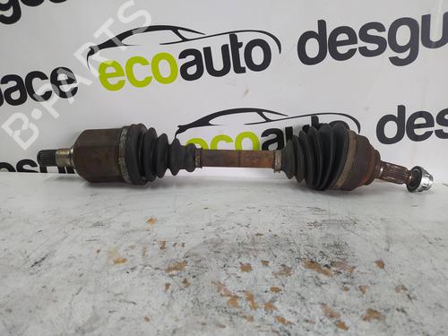 Used Left front driveshaft LAND ROVER FREELANDER I (L314) [1998-2006]  8701472