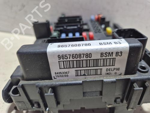 Fuse box PEUGEOT 206+ (2L_, 2M_) 1.4 HDi eco 70 | BP27262500E1 