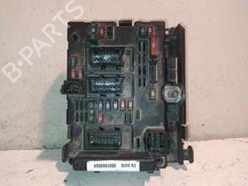 Sikringsdåse PEUGEOT 307 Break (3E) 2.0 HDI 110 (107 hp) 8716086
