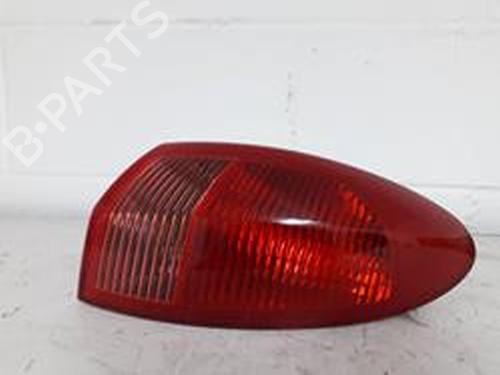 Høyre baklys ALFA ROMEO 147 (937_) [2000-2010]  8699509