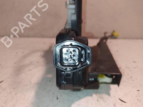 Front left lock KIA SPORTAGE II (JE_, KM_) 2.0 CRDi 4WD | BP14156901C98