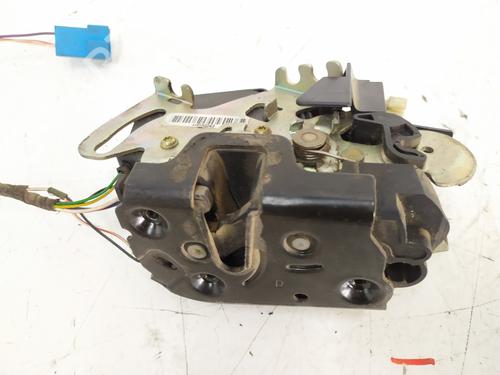 Front right lock MERCEDES-BENZ VANEO (414) 1.7 CDI (414.700) | BP18657252C97