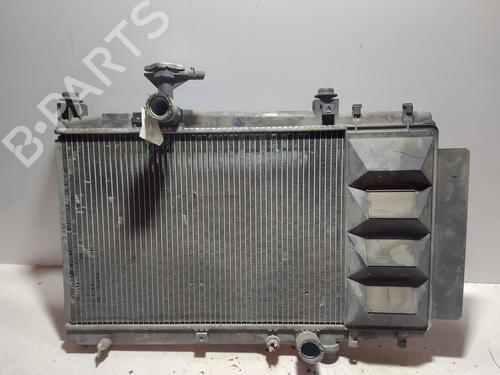 Used Water radiator TOYOTA YARIS (_P1_) [1999-2005]  8708213