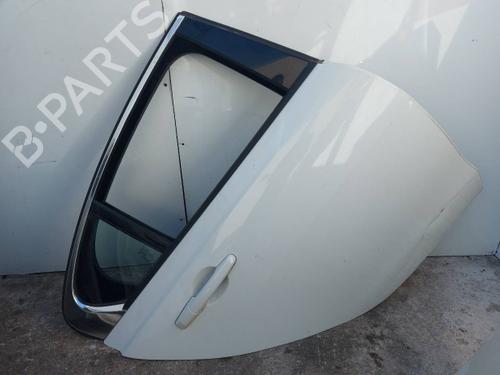 Used Right taillight Right taillight JAGUAR XE (X760) 2.0 D (180 hp) 40515153 40515153