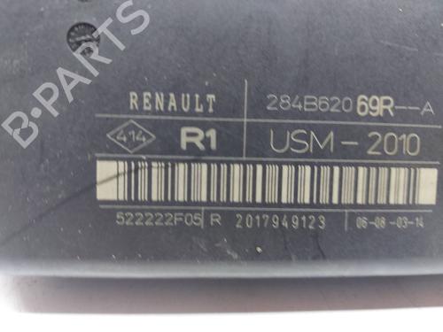 Fuse box RENAULT SCÉNIC III (JZ0/1_)  | BP29919073E1