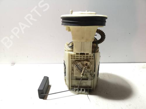 Used Fuel pump VW POLO III CLASSIC (6V2) 75 1.6 (75 hp) 8718013
