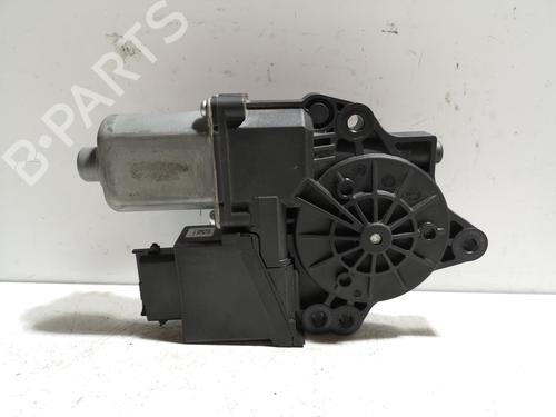 Rudehejsemotor forskærm højre KIA CEE'D Hatchback (ED) [2006-2012]  10262490