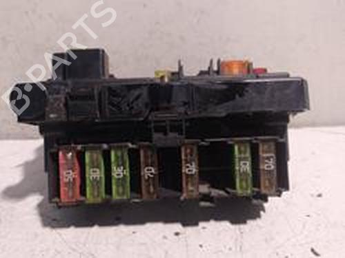 Fuse box PEUGEOT 307 Break (3E) 2.0 HDI 110 | BP8716086E1 