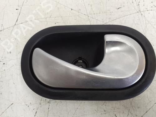 Used Front right interior door handle Front right interior door handle RENAULT CLIO III (BR0/1, CR0/1) 1.5 dCi (BR17, CR17) (86 hp) 33673735 33673735