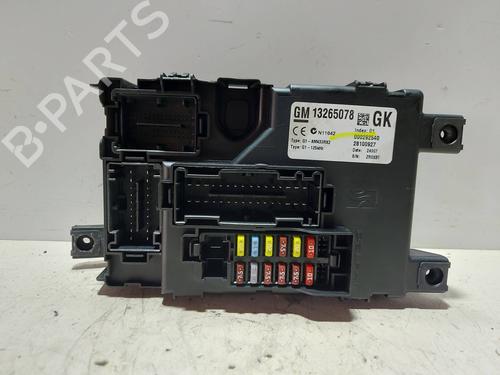 Used Fuse box OPEL CORSA D (S07) [2006-2015]  20509809