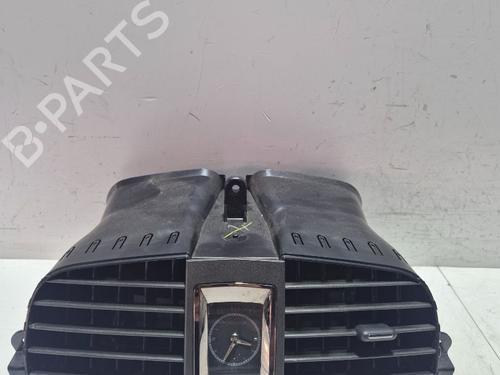 Used Middle console CADILLAC SRX 3.6 AWD (258 hp) 29539371