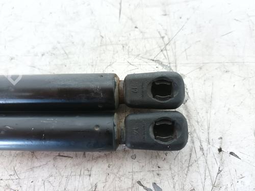 Hood lift support MERCEDES-BENZ E-CLASS (W211) E 270 CDI (211.016) | BP14156319C139 