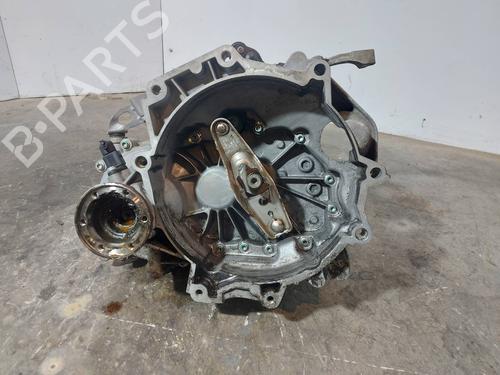 Used Gearbox VW POLO IV (9N_, 9A_) 1.4 16V (75 hp) 23552145