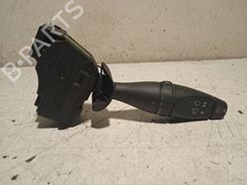 Used Steering column stalk FORD FOCUS I Turnier (DNW) [1999-2007]  8714167