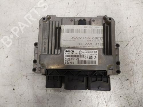Used Engine control unit (ECU) PEUGEOT 3008 I MPV (0U_) [2009-2017]  30569876