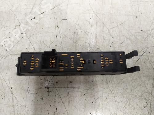 Left front window switch BMW 3 (E46) 320 d | BP29972268I27