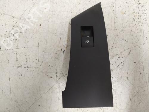 right-front-window-switch-opel-astra-j-p10-2009-2010-2011-2012-2013-2014-2015-2016-36114325 main image