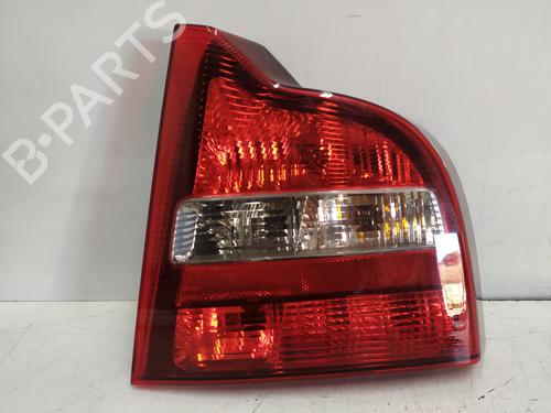 Feu arrière droit VOLVO S80 I (184) 2.9 (204 hp) 32073746
